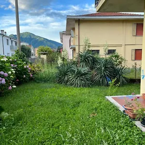 2 Step From Mountain Schio